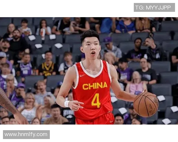 中国男篮对阵黄蜂首节精彩回顾与赛况分析 中国男篮对阵黄蜂首节精彩回顾与赛况分析