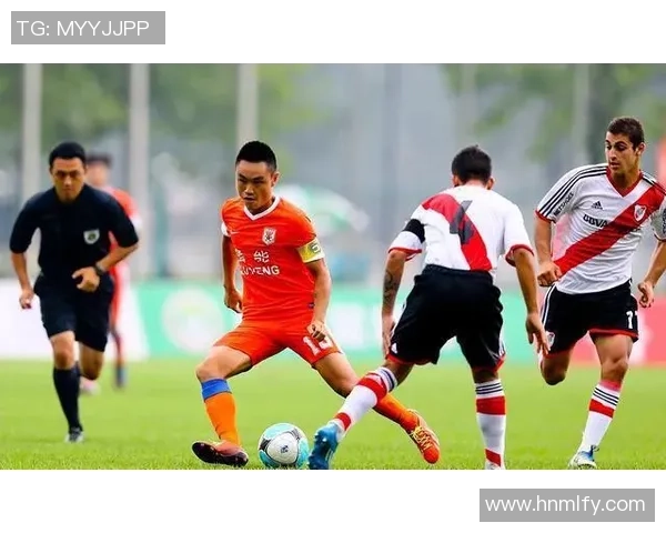 河床与基多体育大学最新动态分析及比赛前瞻探讨